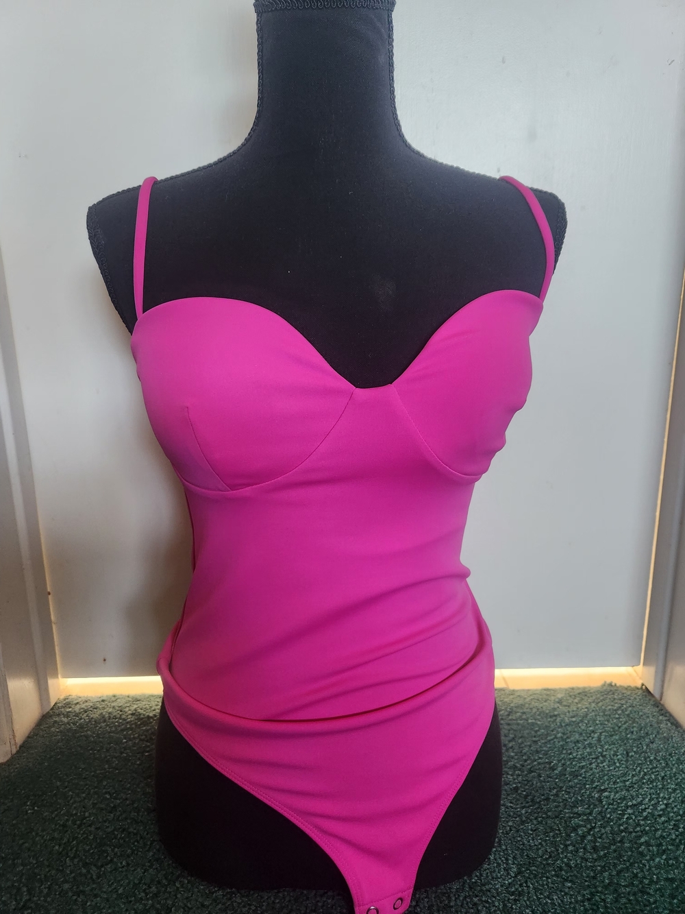 Express Body Contour High Compression Bodysuit